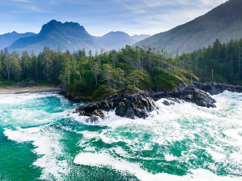 МЫС ШТОРМОВ